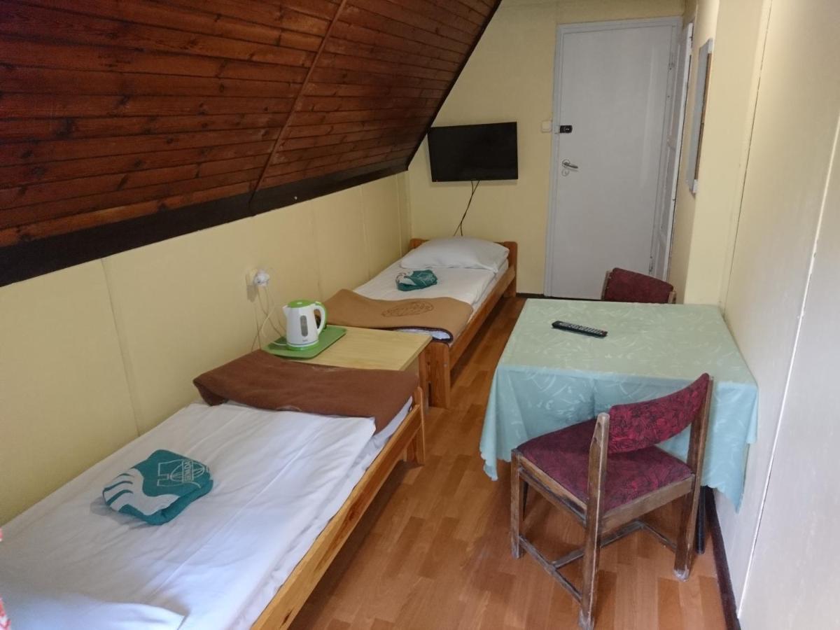 Ow Gromada Pod Topolami Kompleks wypoczynkowy 2*